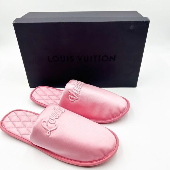 Louis Vuitton Suite Powder Pink Slippers Slides Satin Flat Mule 40-41 US 10-11 - Picture 1 of 11